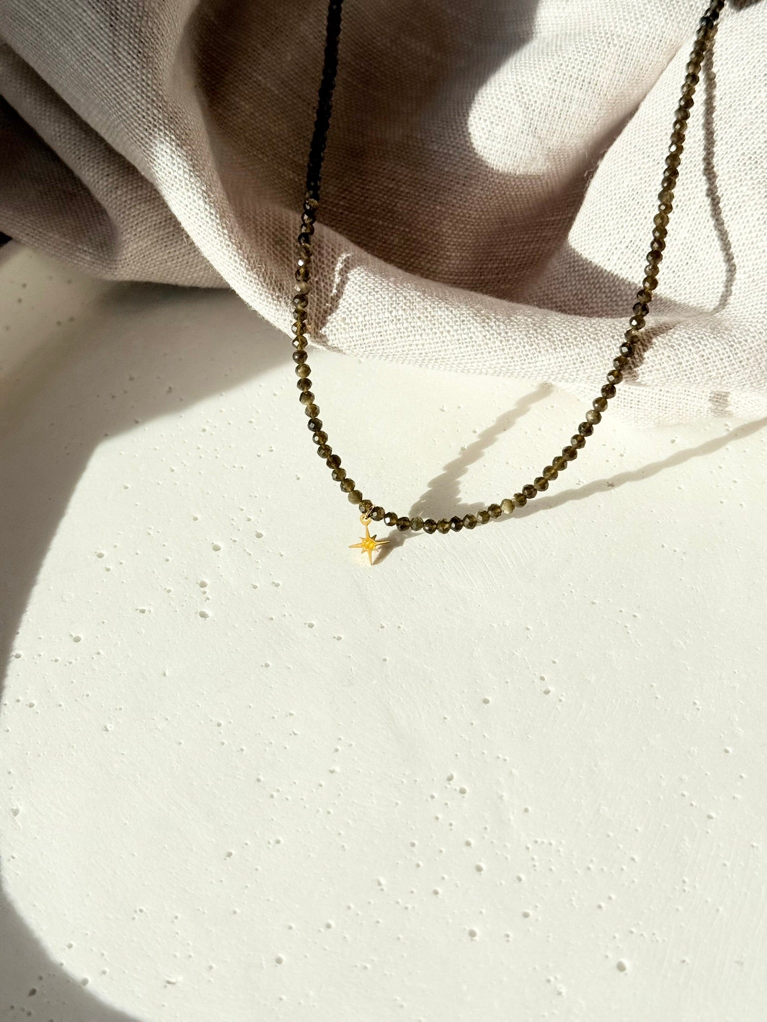 HALSKETTE Obsidian Full Protection