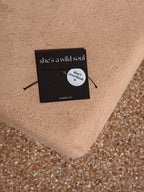 ARMBAND Don't overthink it