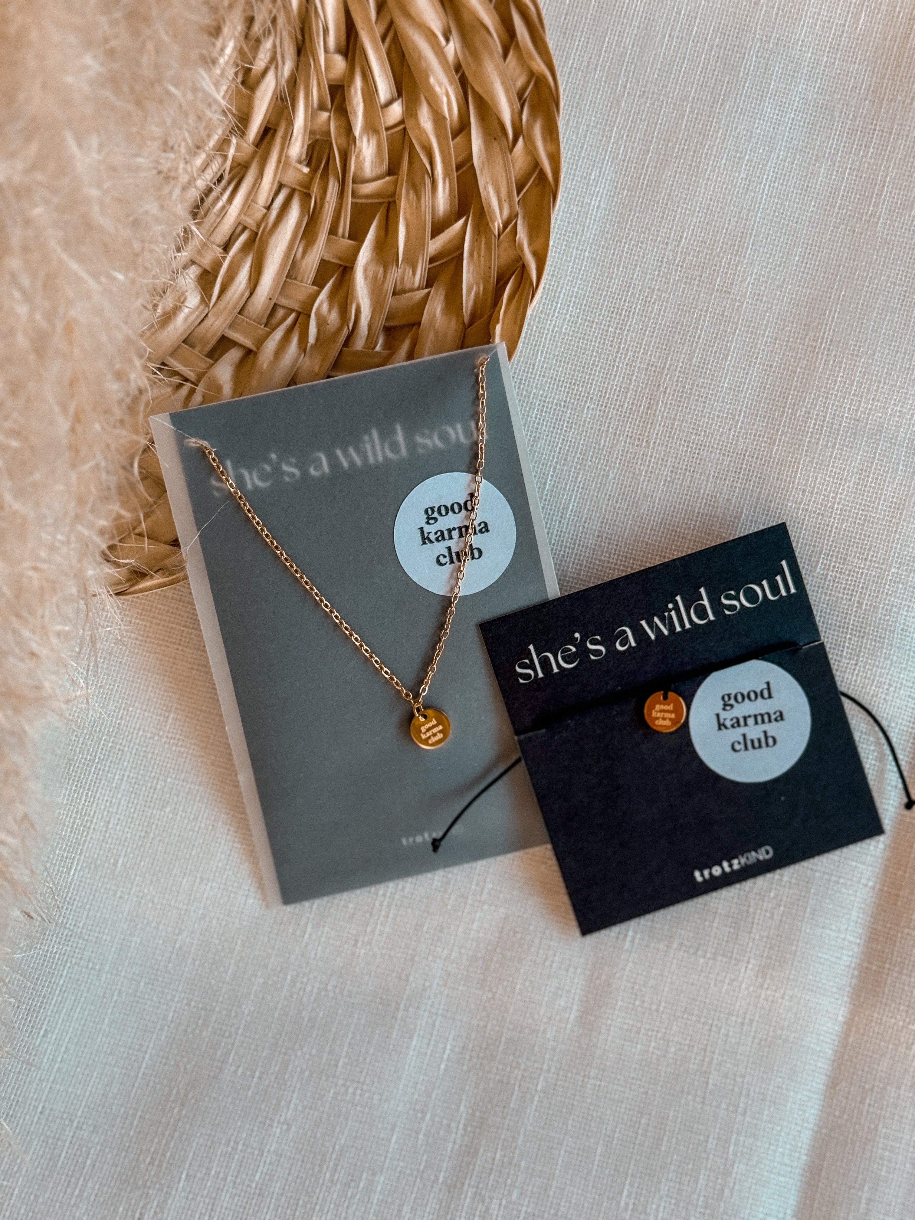 ARMBAND Good karma club