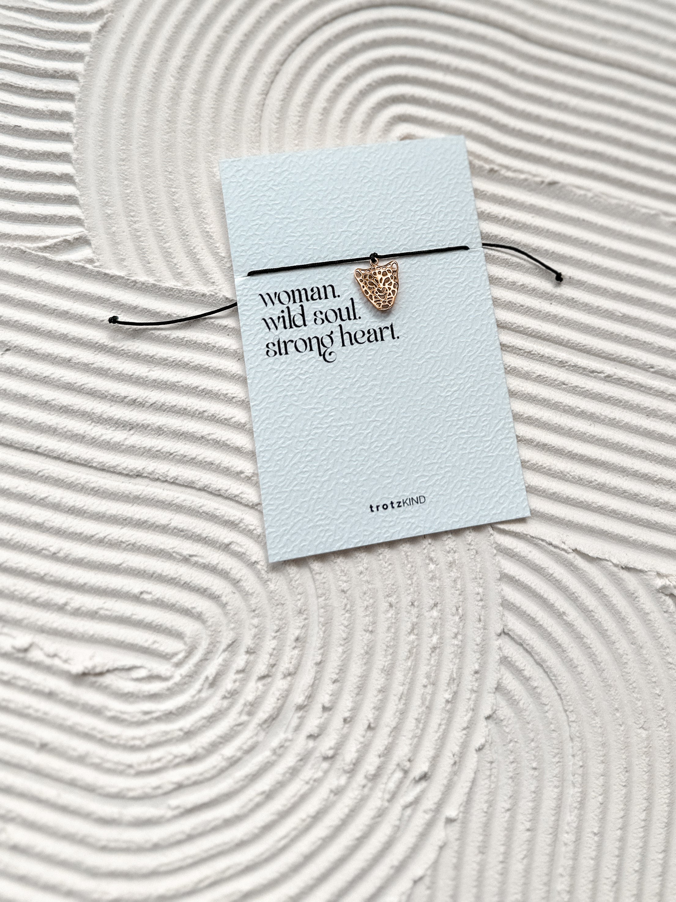 ARMBAND Strong Heart