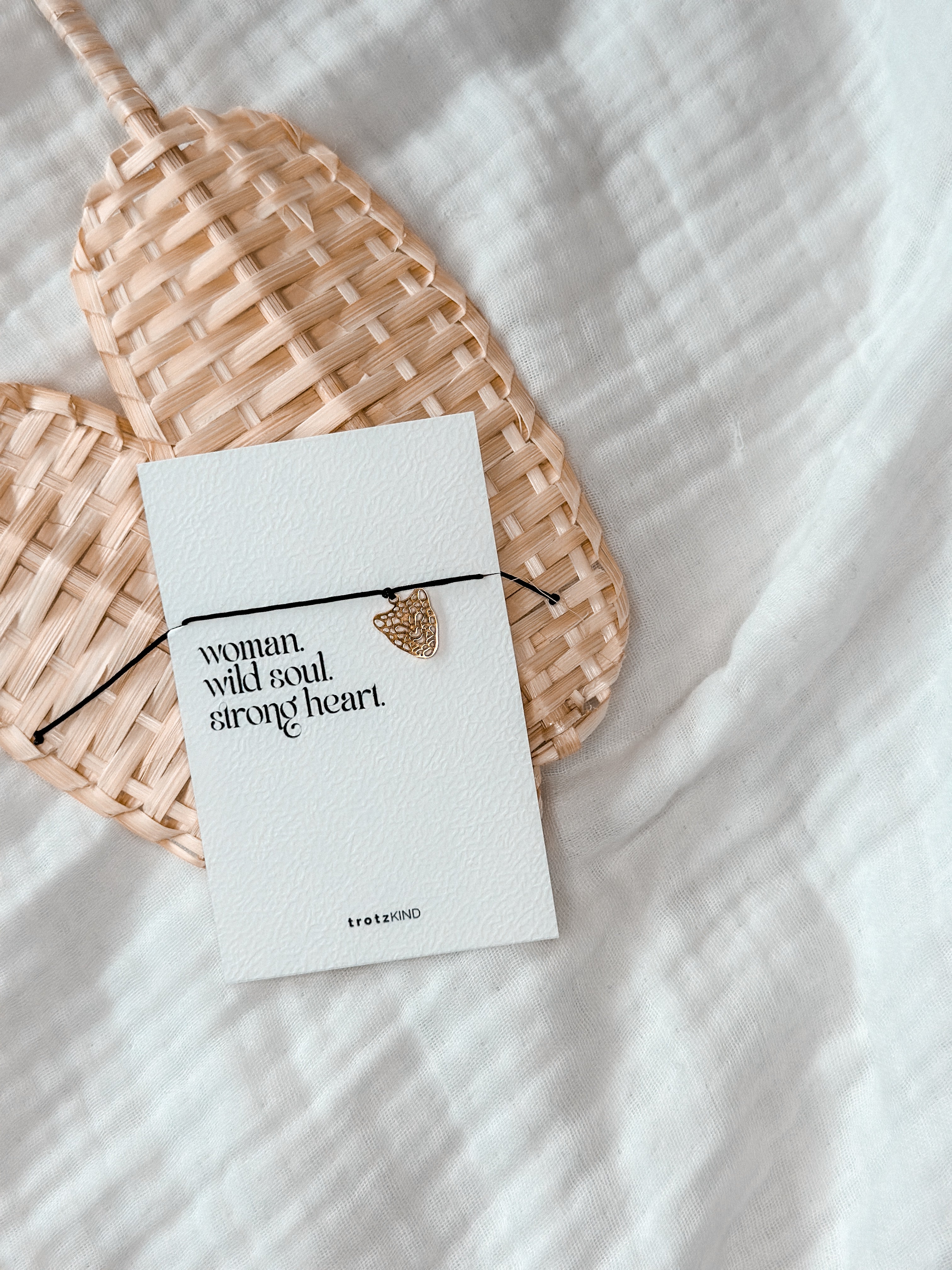 ARMBAND Strong Heart