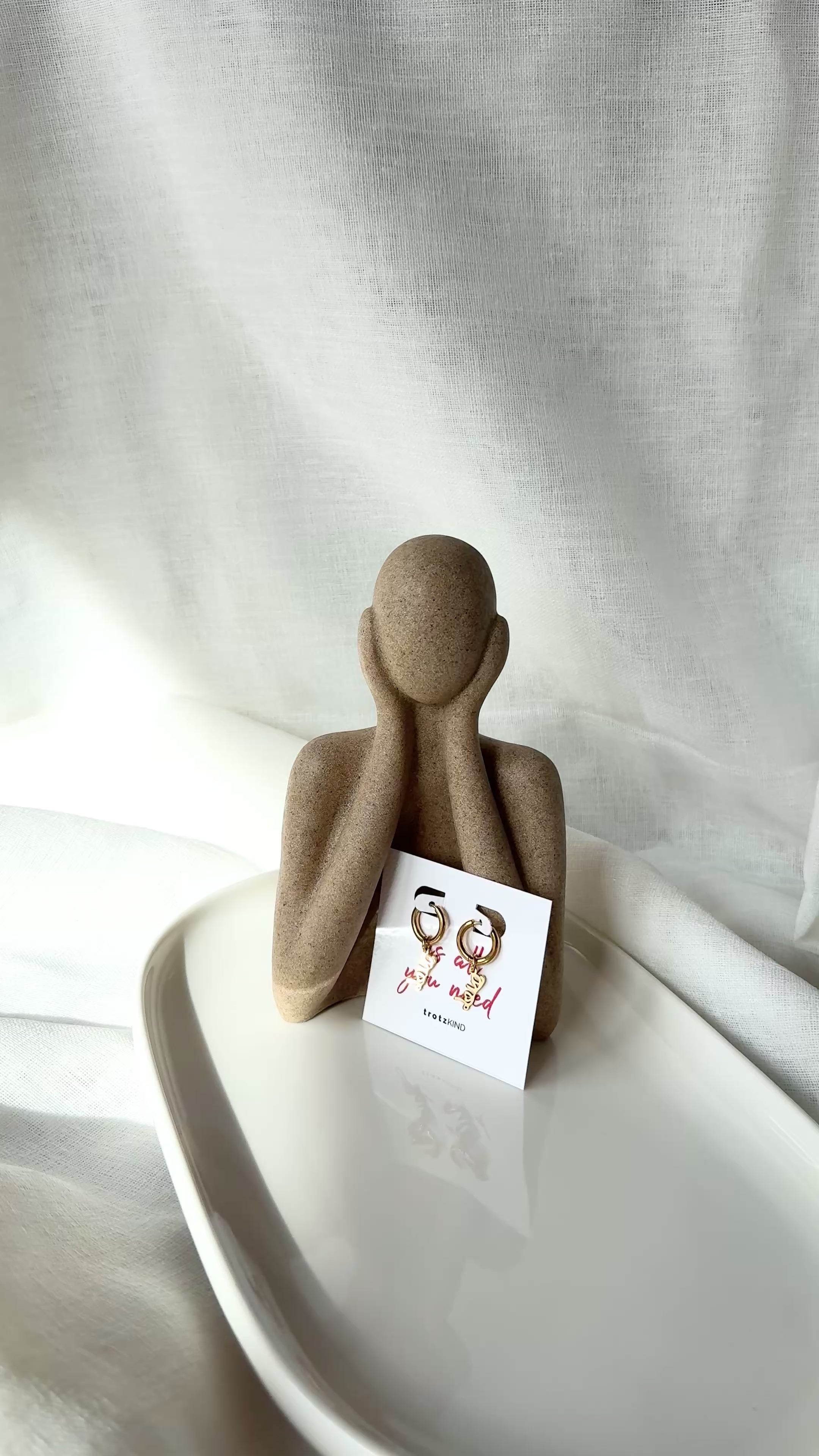 OHRRINGE Love Connection