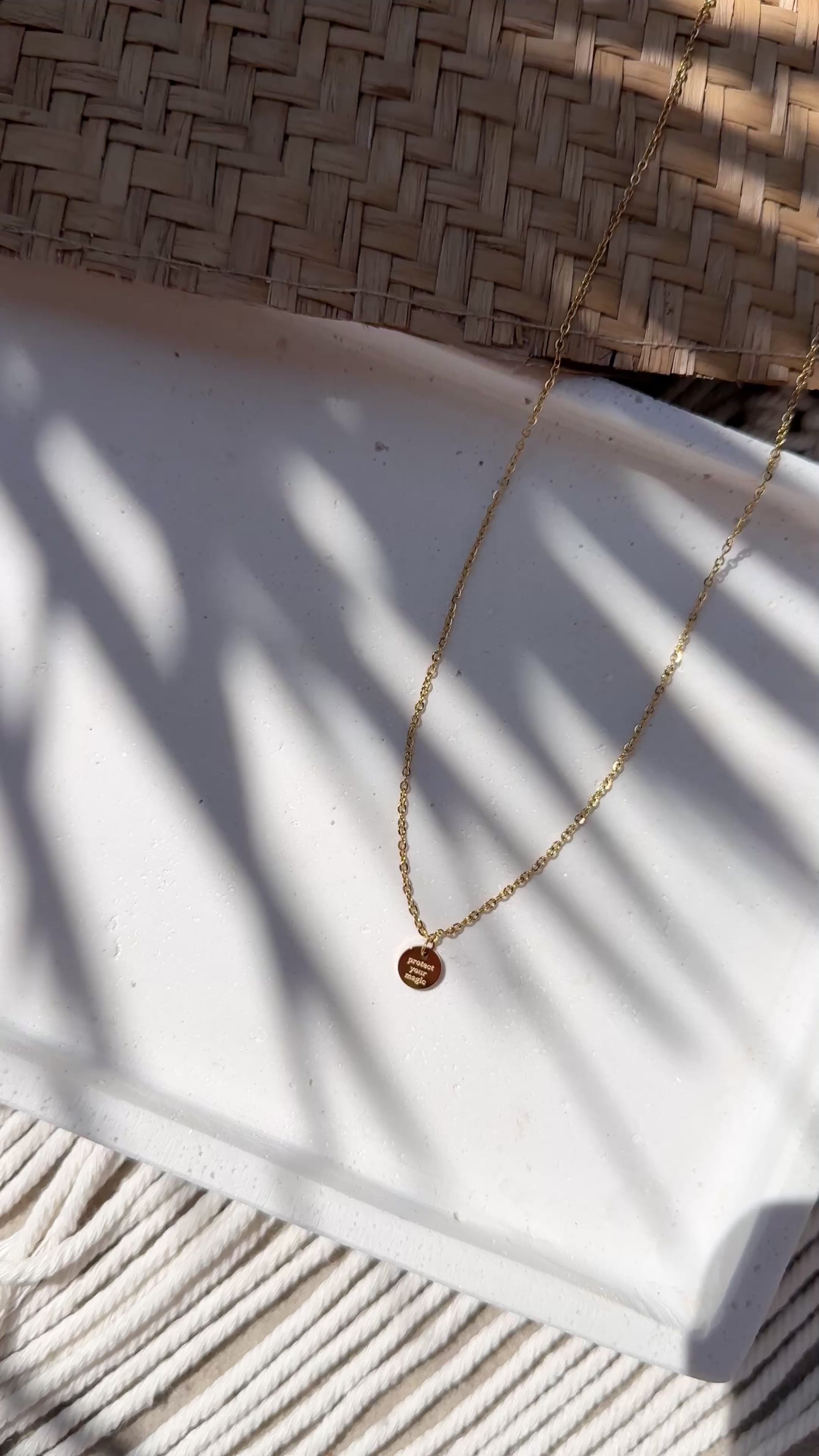 HALSKETTE Protect your magic